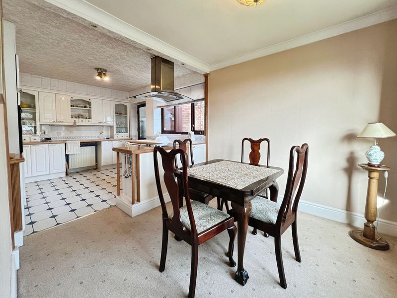 Property photo 3 of 22 Kitchen Diner