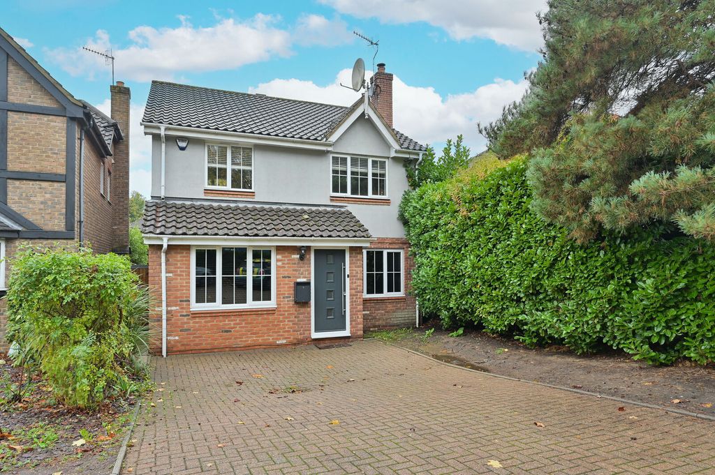 Property photo 1 of 25