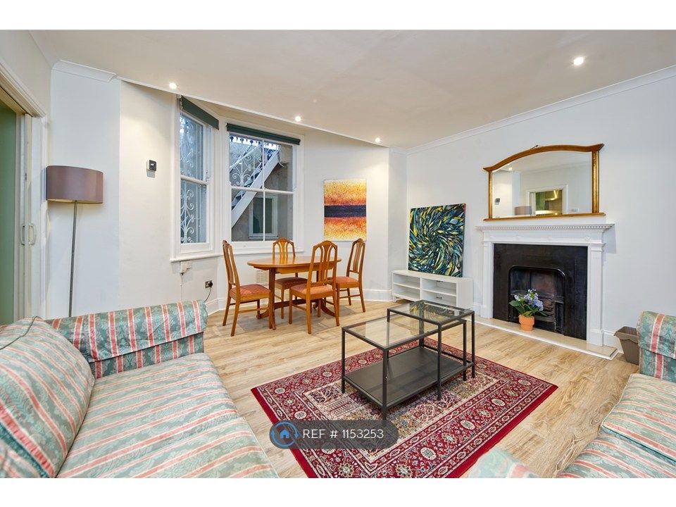 Property photo 1 of 8 Large Main Lounge