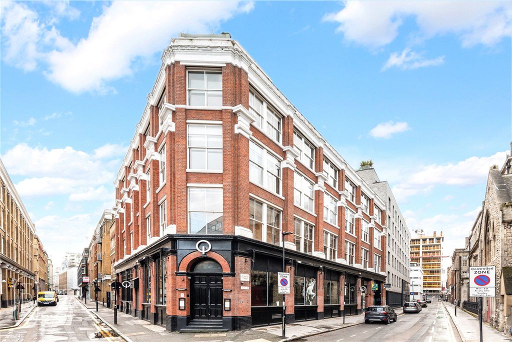 Property photo 2 of 8 Picture No. 06