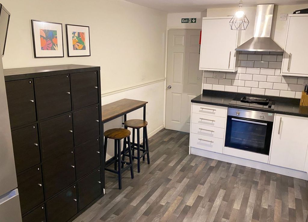 Property photo 3 of 20 3