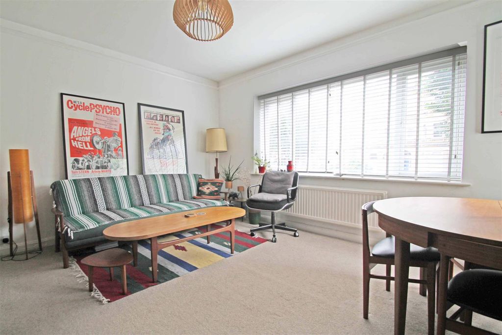 Property photo 2 of 13 Living Room