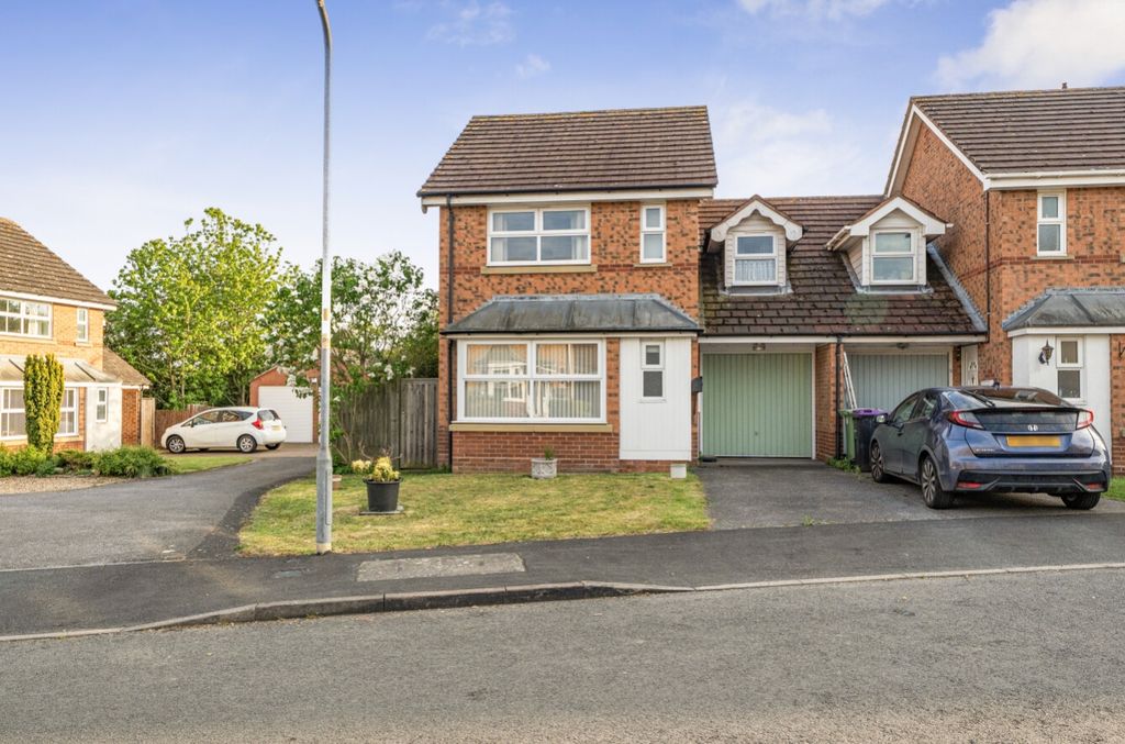 Property photo 1 of 26 1458353-1-69Fd177c2291A