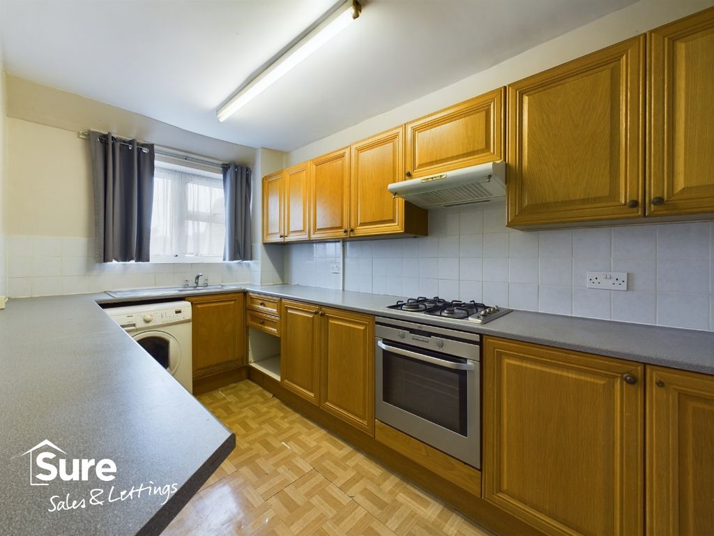 Property photo 3 of 16 3403586