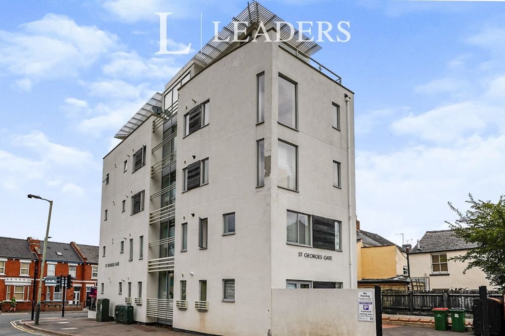 Property photo 1 of 11 External