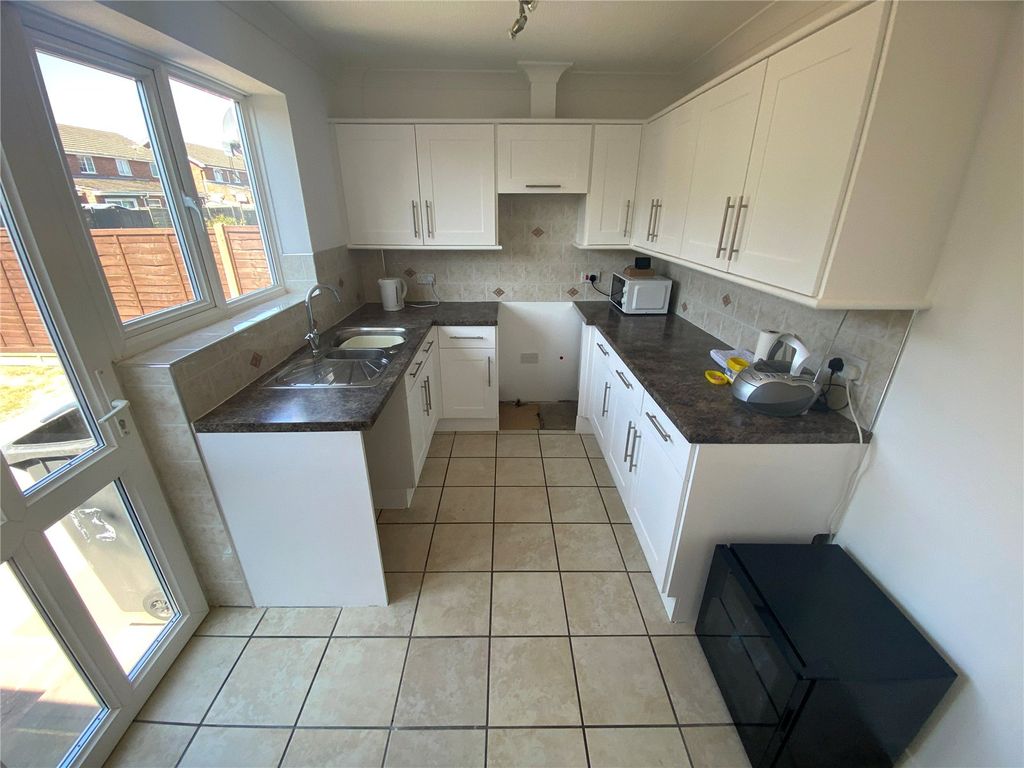 Property photo 3 of 19 Picture No. 08
