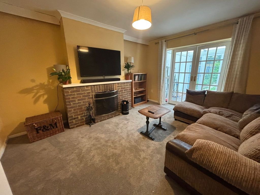 Property photo 2 of 10 Photo 9