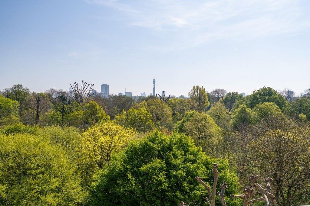 Property photo 2 of 12 Picture No. 21