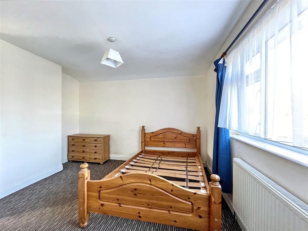 Property photo 2 of 12 Img_2779 (1).Jpg