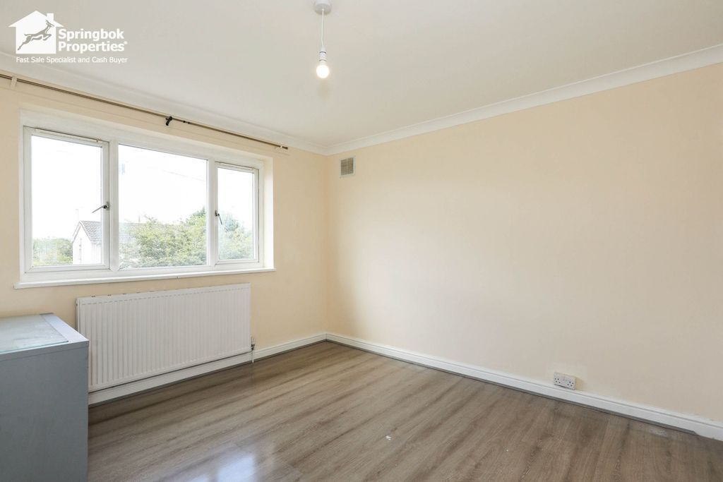 Property photo 2 of 19 Image 1