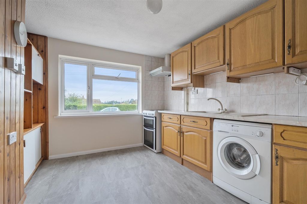 Property photo 3 of 20 1503453-15-6A8d5E73ce6Ea.Jpg