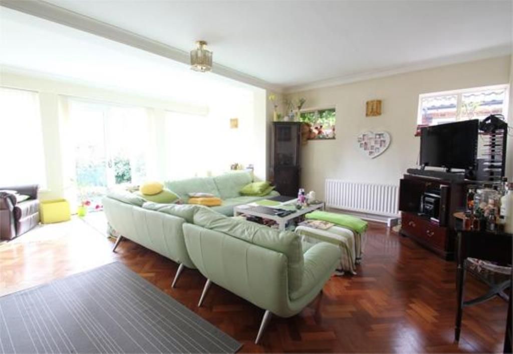 Property photo 2 of 4
