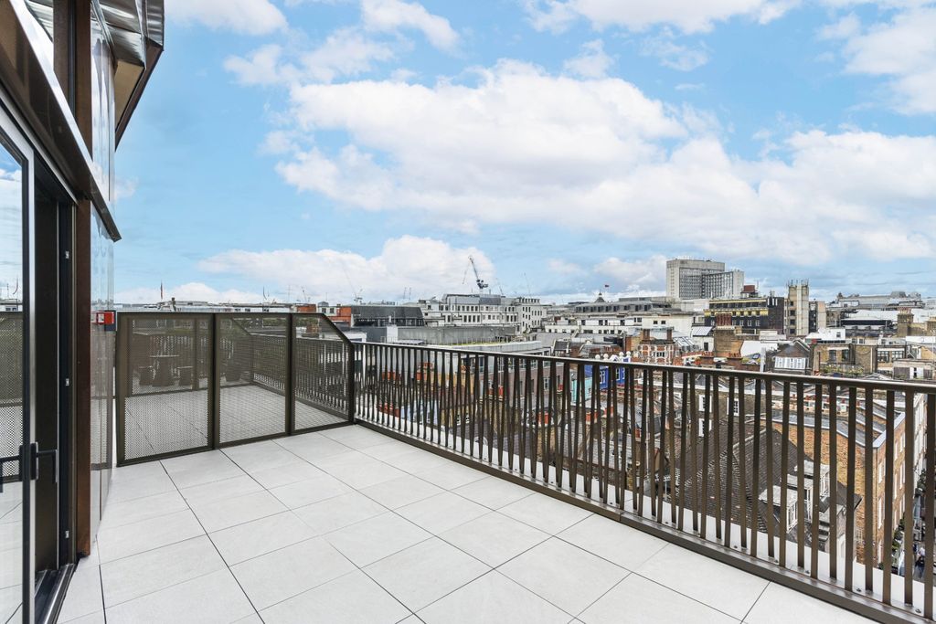 Property photo 3 of 18 3146672