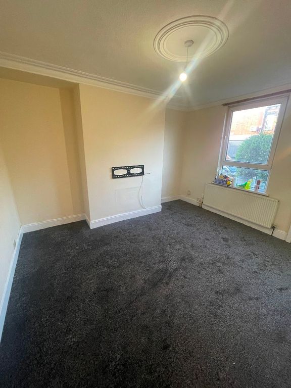 Property photo 3 of 8 Living Room