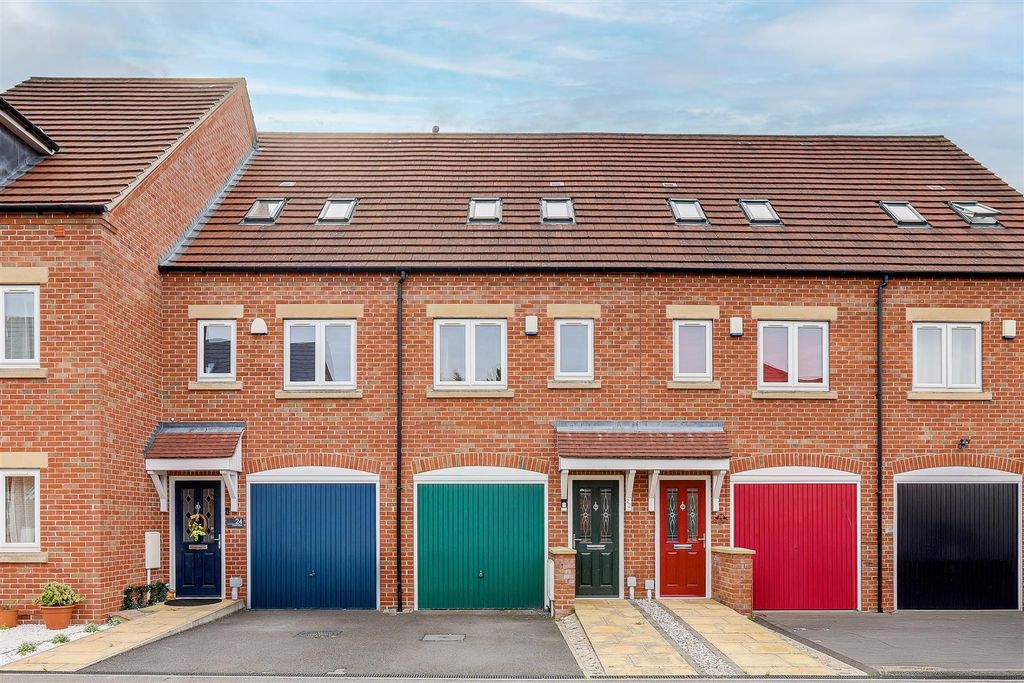 Property photo 1 of 20 Img_0401-Img_0405 Copy.Jpg