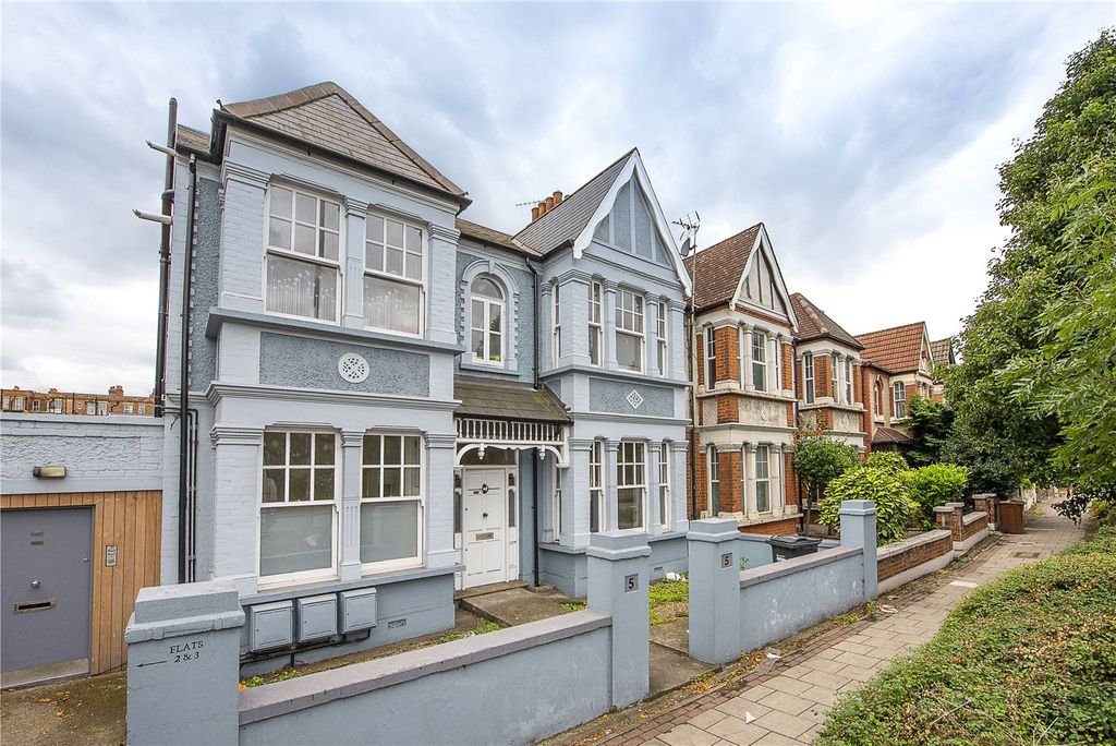 Property photo 1 of 16 Picture No. 43