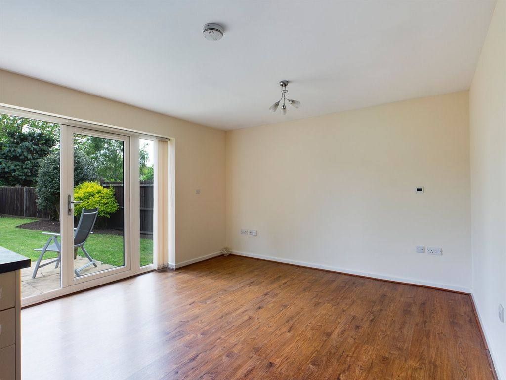 Property photo 3 of 12 Picture No. 26