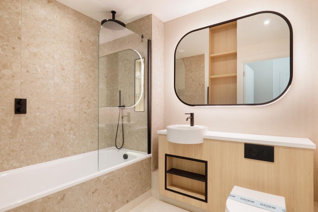 Property photo 2 of 4