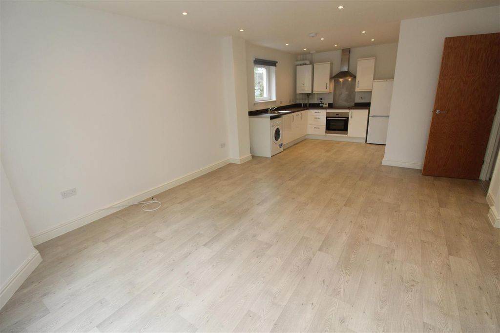 Property photo 1 of 8 Img_2468.Jpg