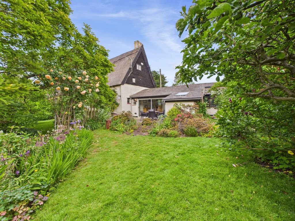 Property photo 2 of 25 Photo 21
