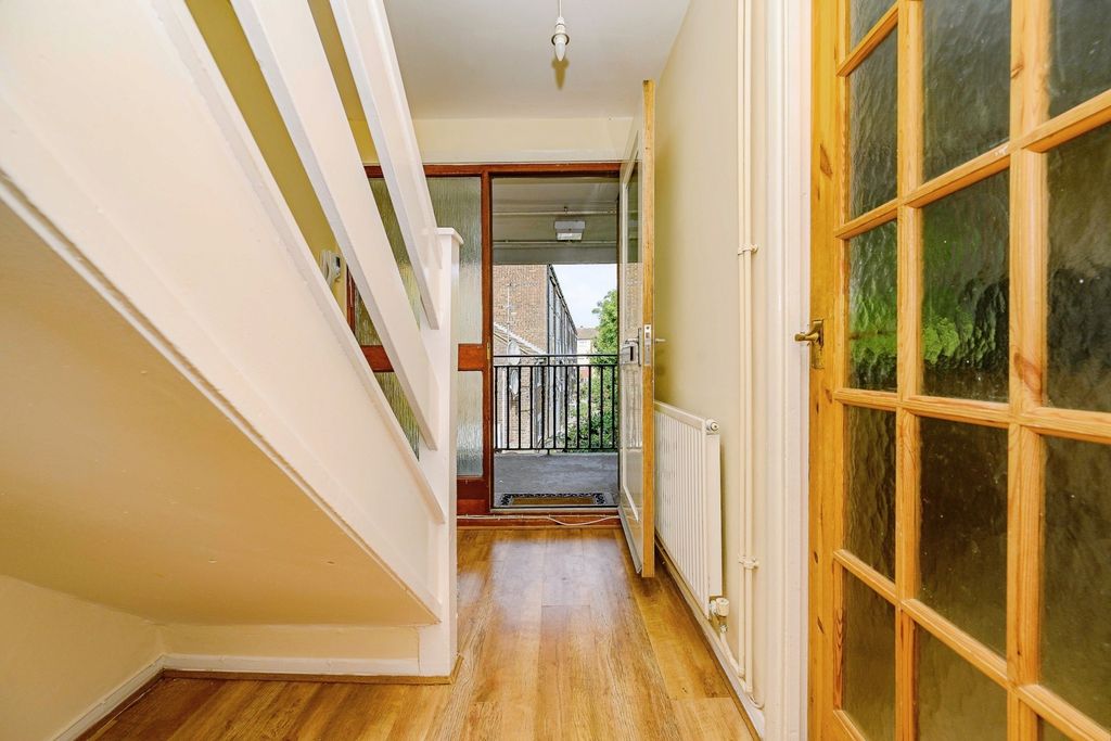 Property photo 2 of 13 Photo