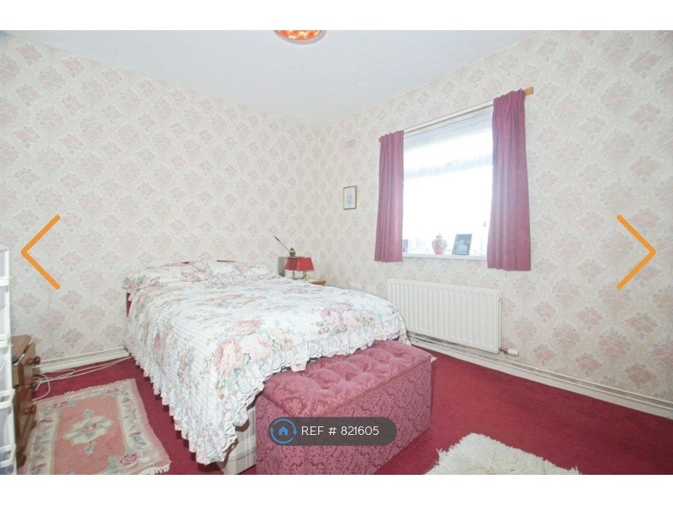 Property photo 2 of 9 Bedroom View 2