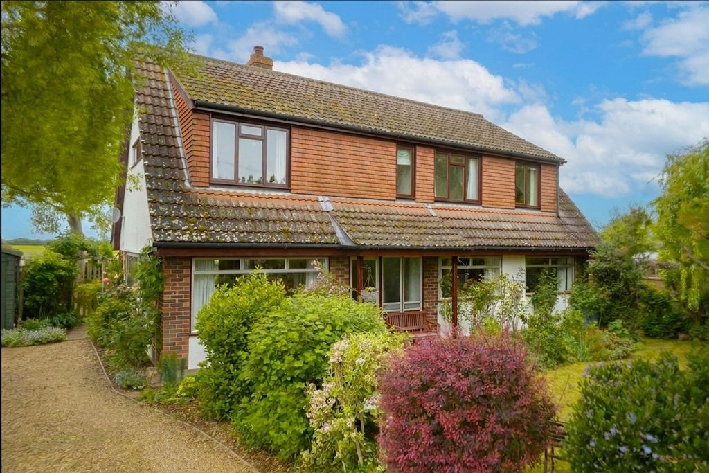 Property photo 1 of 25