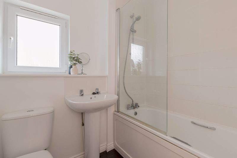 Additional image 9 of 3 bed detached house for sale51 Kittlegairy View, Peebles EH45