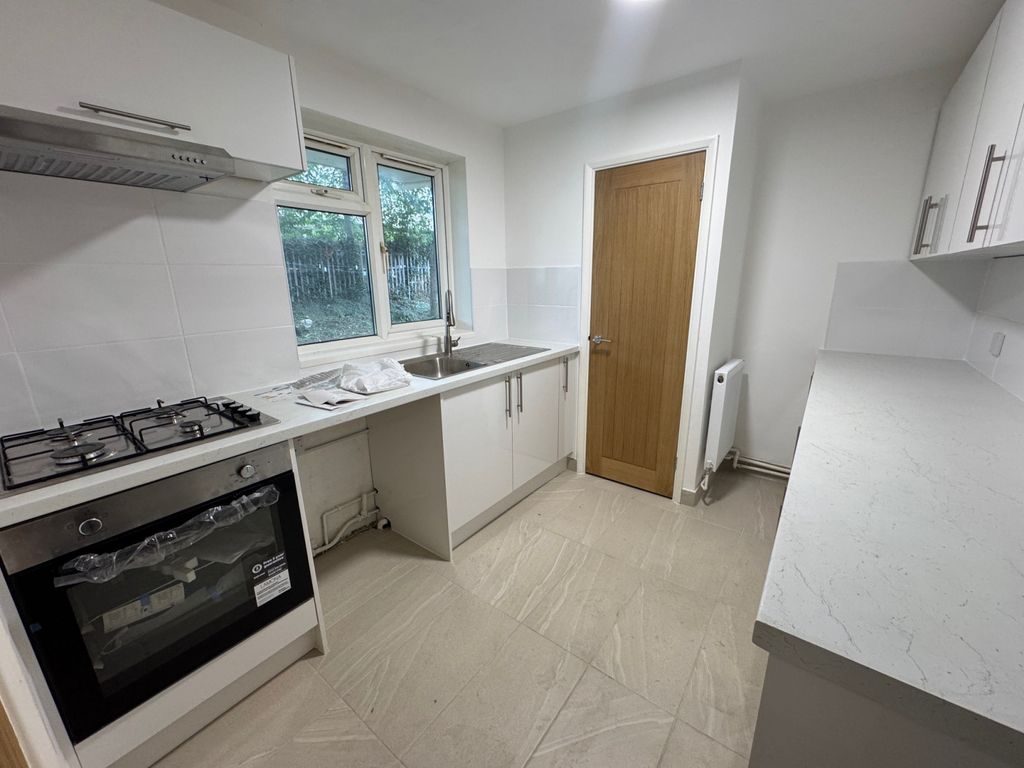 Property photo 2 of 9 Gallery