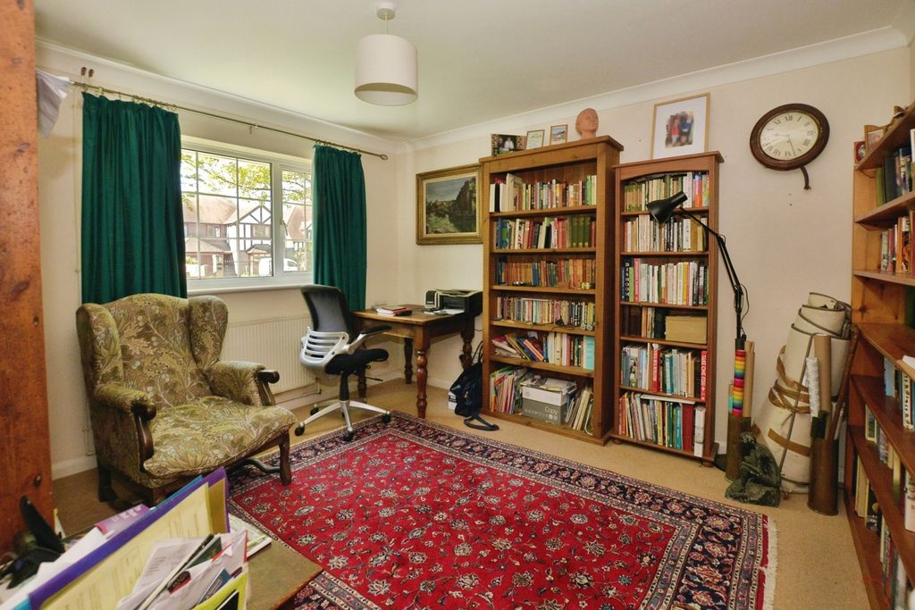Property photo 3 of 21 Pbox-Img.Jpg