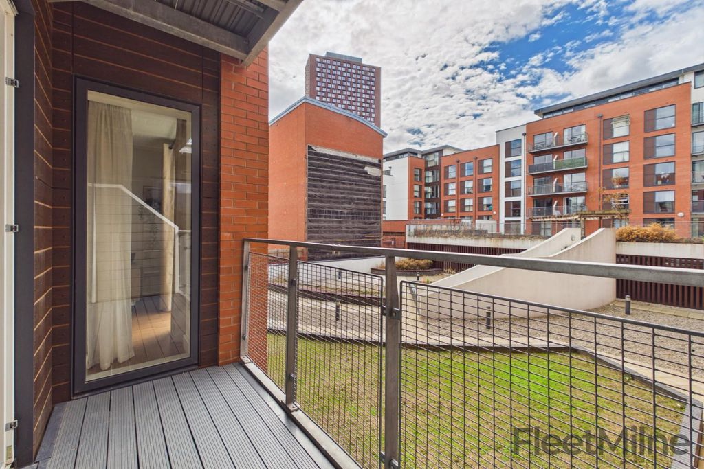 Property photo 2 of 16 Balcony