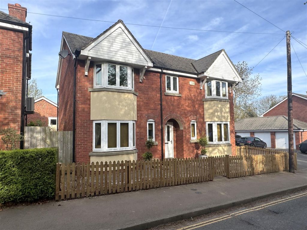 Property photo 2 of 18