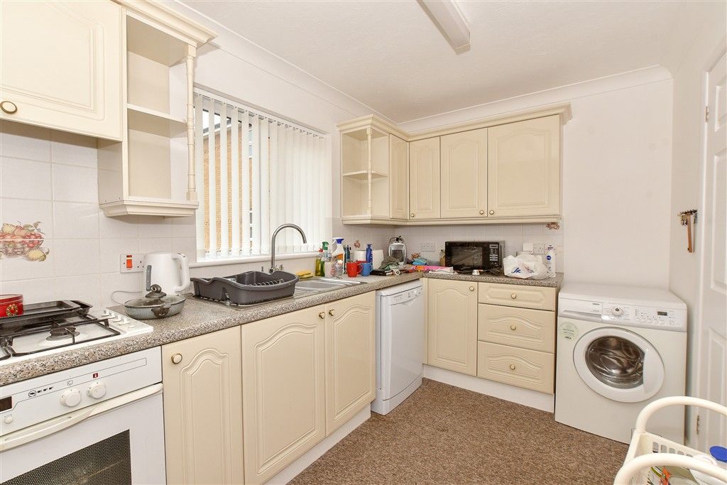 Property photo 2 of 12 Kitchen