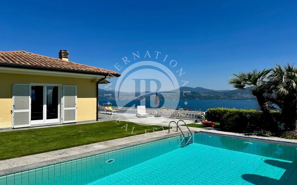 Property photo 2 of 32