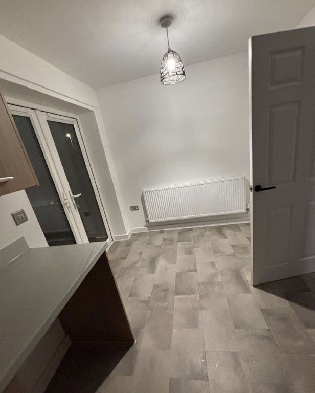 Property photo 3 of 16 Image