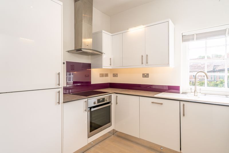 Property photo 3 of 16 Photo 2