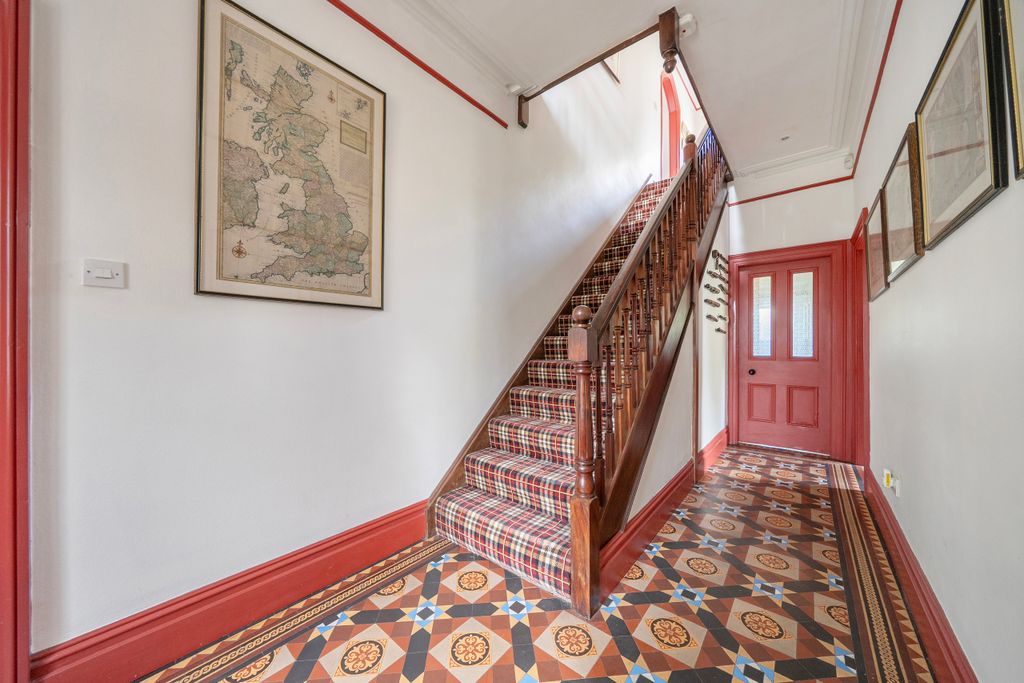 Property photo 3 of 30 1482214-9-6A42Db573d790