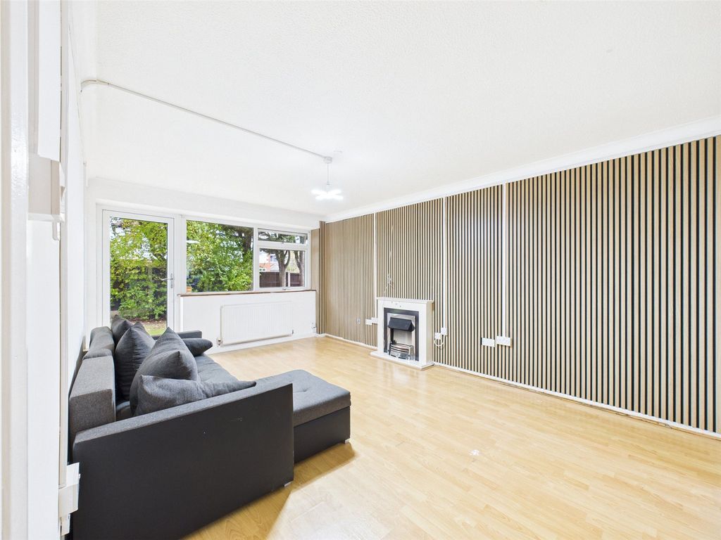 Property photo 1 of 19 Picture No. 11