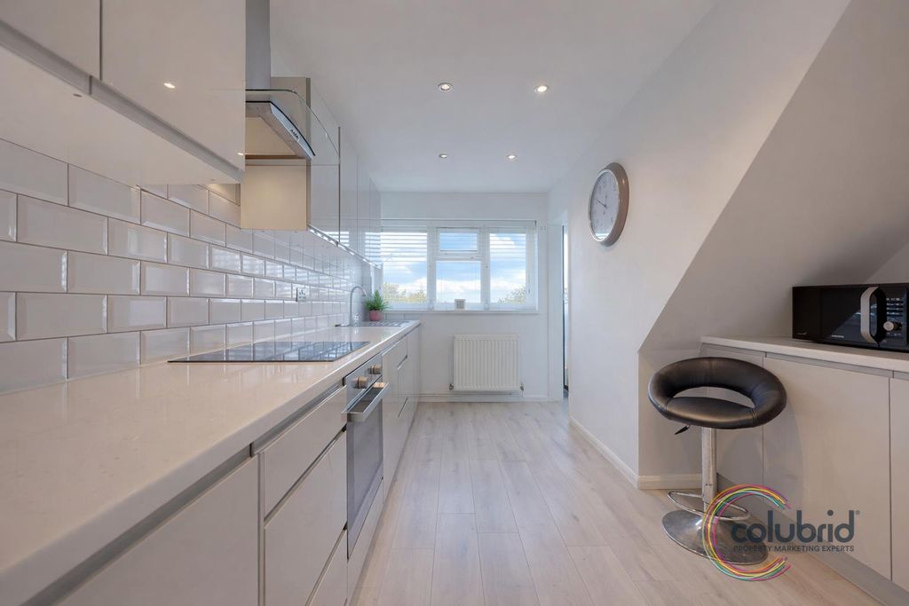 Property photo 2 of 19 Chatgpt Image Feb 4, 2026, 04_26_56 Pm.Png