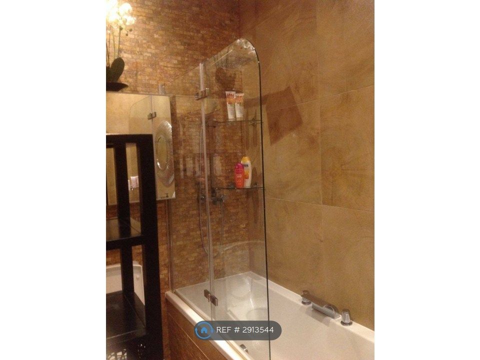Property photo 2 of 5 Bathroom
