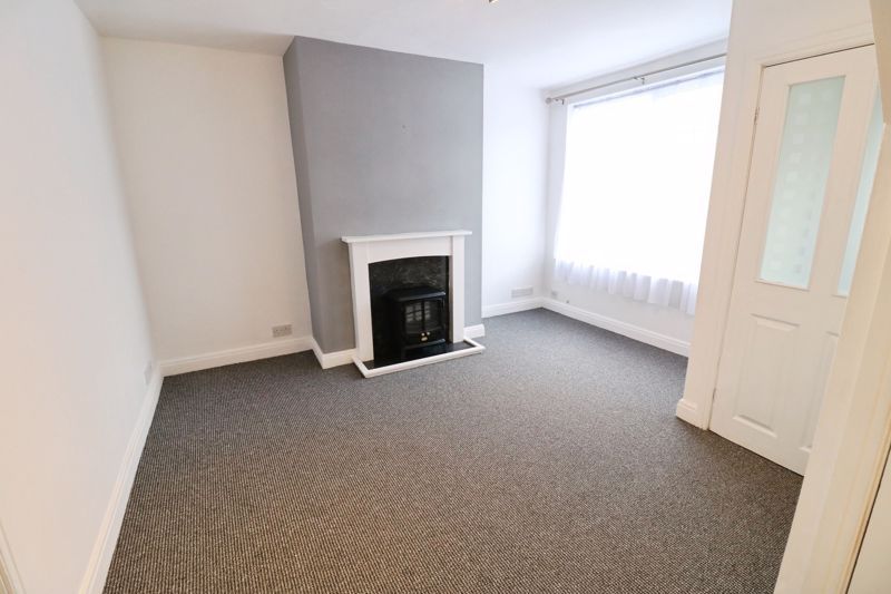 Property photo 2 of 7 Photo 2