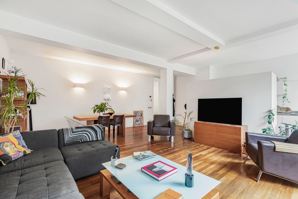 Property photo 1 of 16 Reception Room
