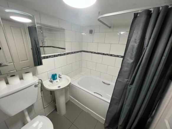 Property photo 2 of 4