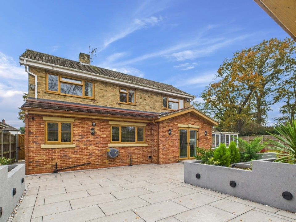 Property photo 1 of 26