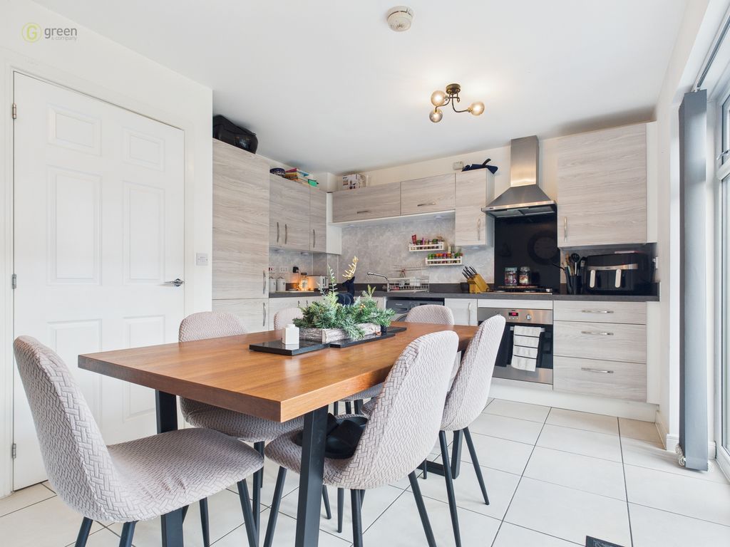 Property photo 3 of 30