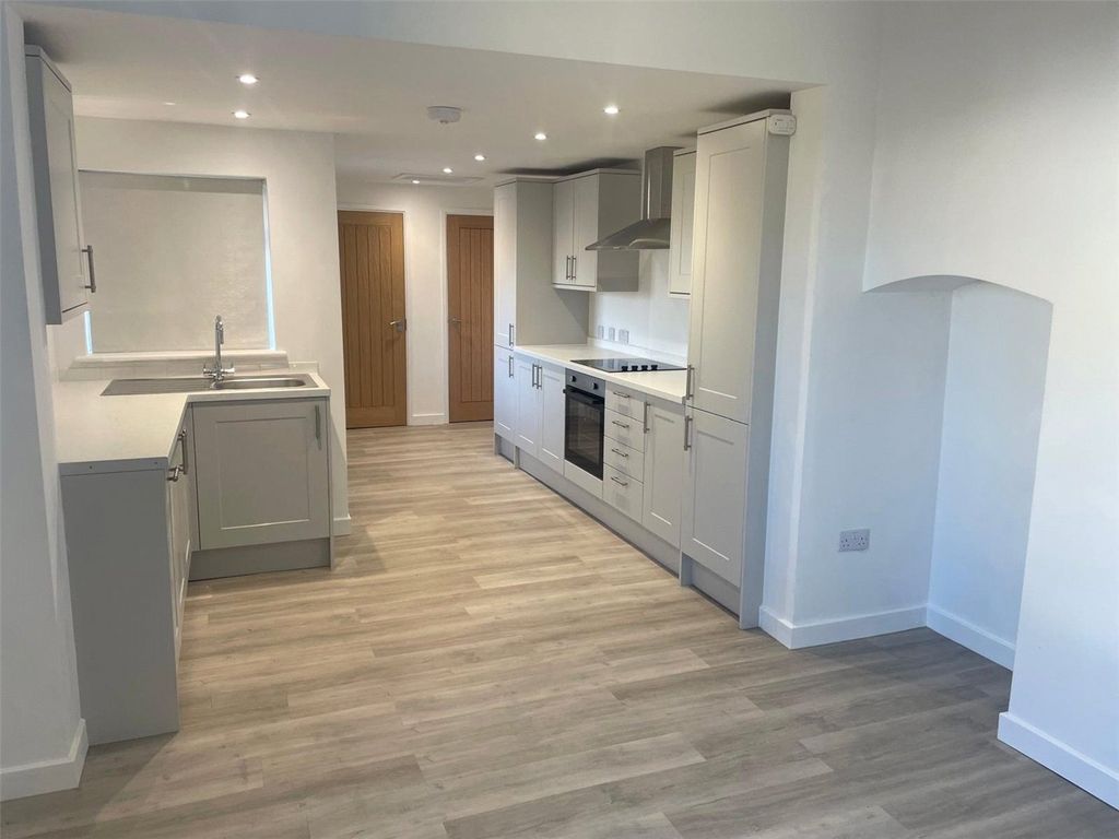 Property photo 2 of 6 Picture No. 01