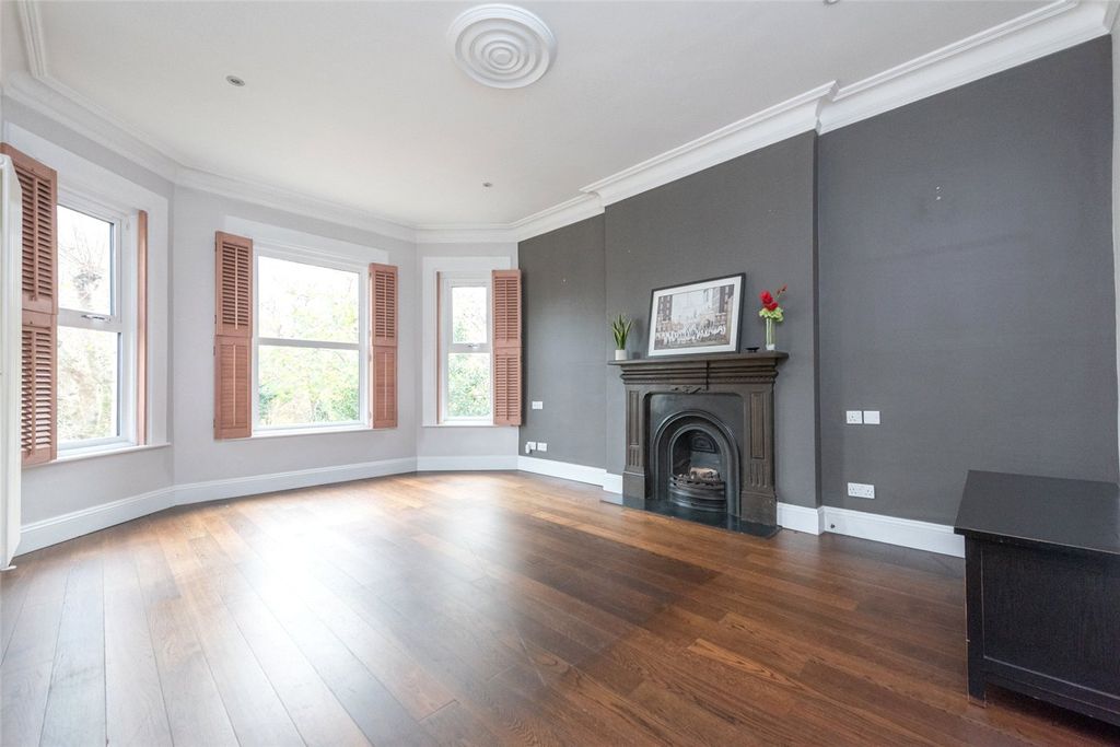 Property photo 1 of 19 Picture No. 39