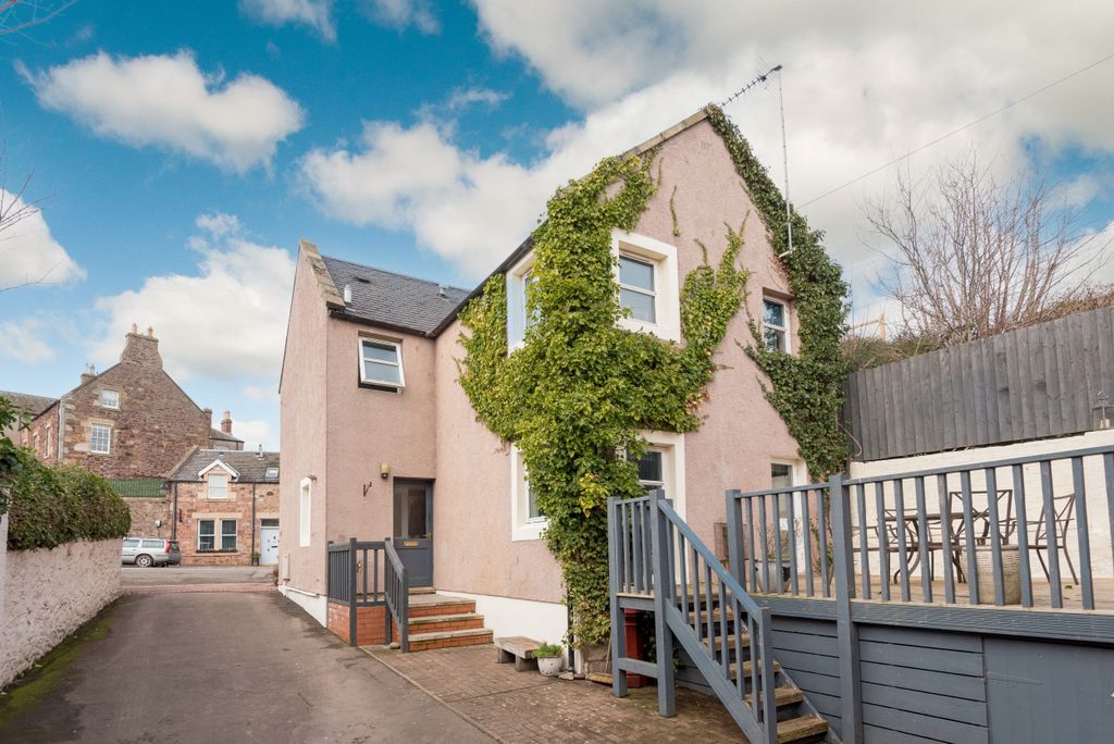 Property photo 1 of 18 Primary Property Image