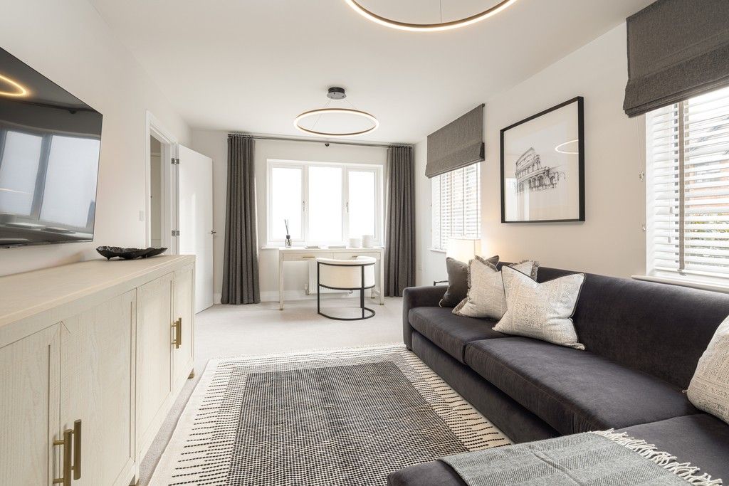 Property photo 2 of 12 Worting Park, Basingstoke