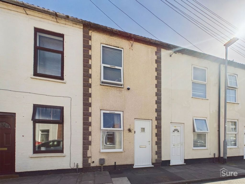 Property photo 1 of 8 Front